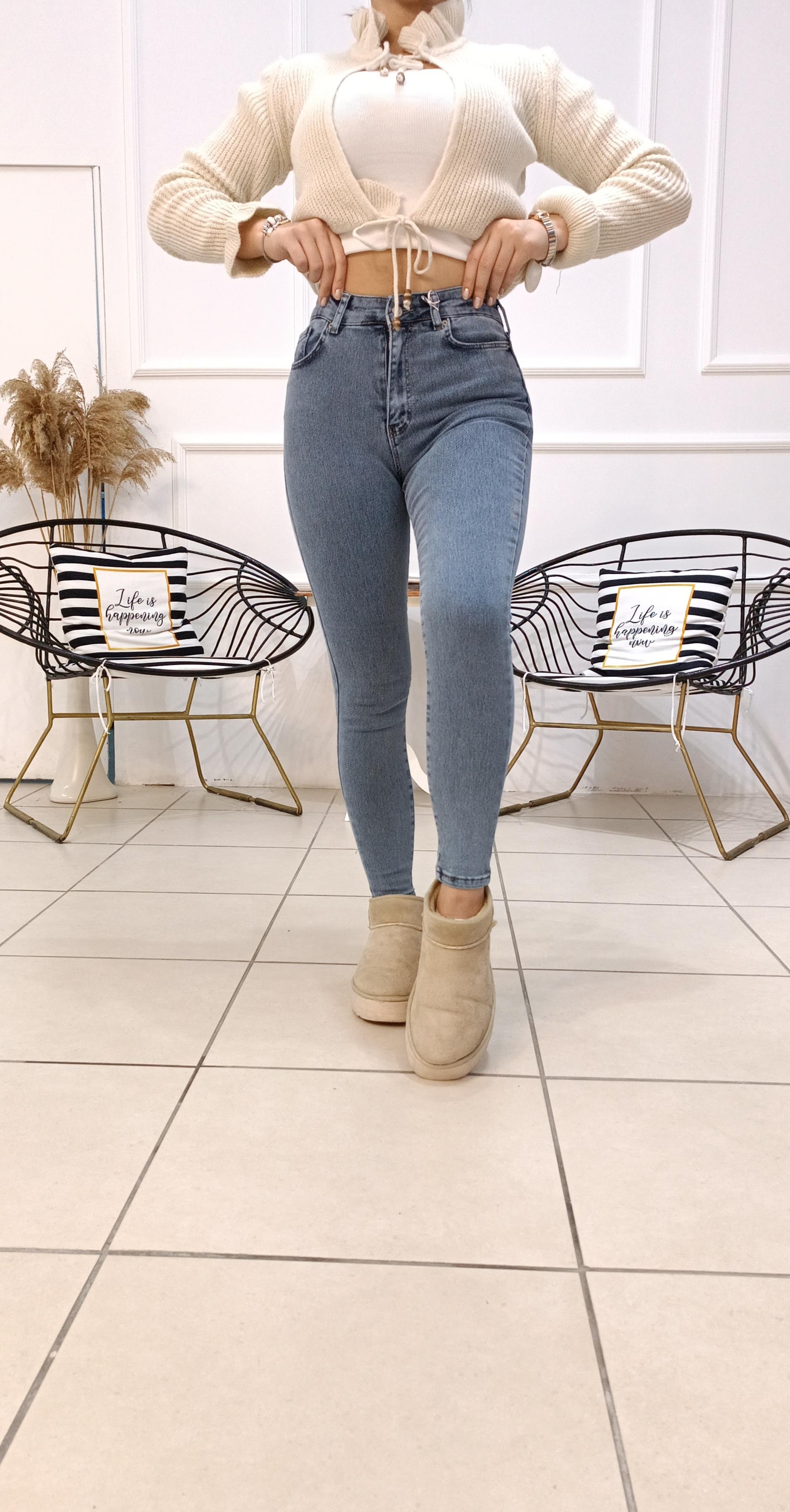 Yüksek Bel Likralı Jean