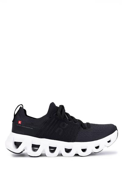 On Kadın Tekstil Siyah/Beyaz Sneakers & Spor Ayakkabı