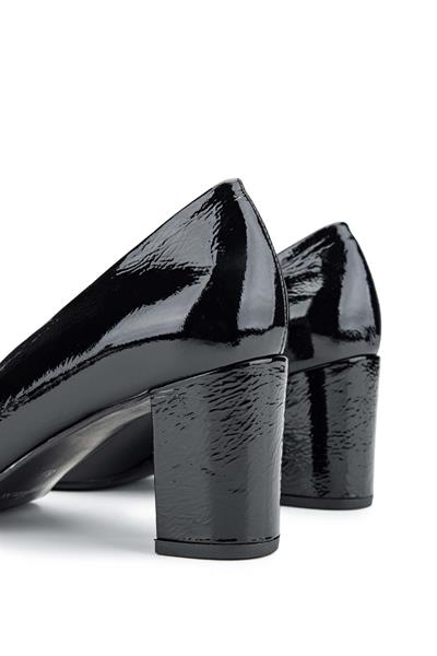 Relax Anatomic Kadın Hakiki Deri Siyah Rugan Comfort Ayakkabı