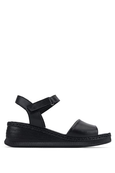 Tamer Tanca Kadın Hakiki Deri Siyah Deri Comfort Sandalet