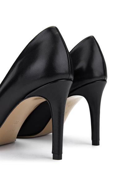 Tamer Tanca Kadın Hakiki Deri Siyah Deri Topuklu Ayakkabı