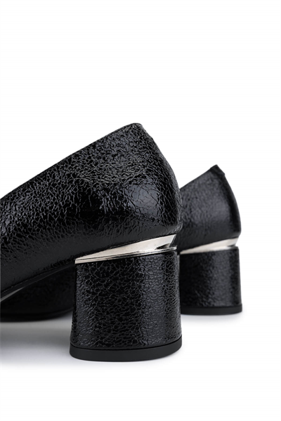 Tamer Tanca Kadın Hakiki Deri Siyah Kırışık Rugan Topuklu Ayakkabı