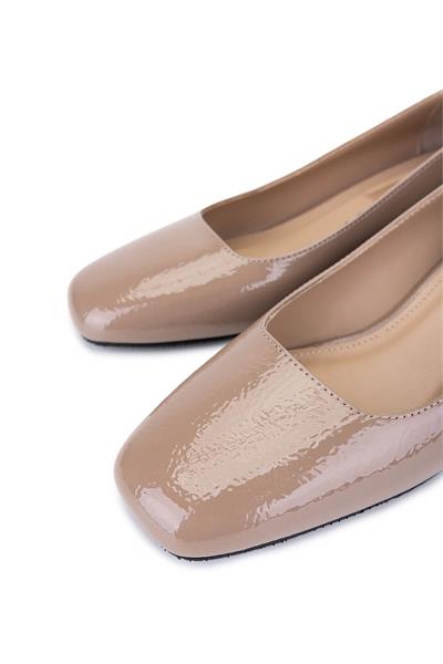 Tamer Tanca Kadın Suni Deri Vizon Rugan Topuklu Ayakkabı