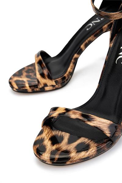 Tamer Tanca Kadın Vegan Leopar Rugan Topuklu Ayakkabı