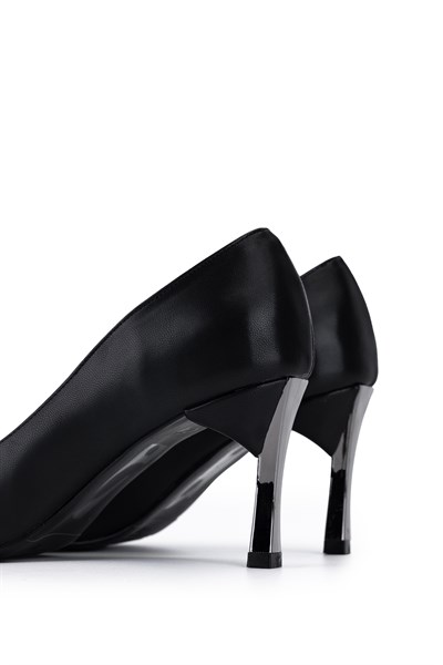 Tamer Tanca Kadın Vegan Siyah Stiletto Ayakkabı