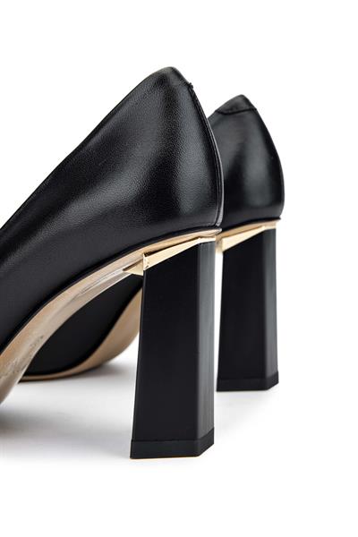 Tamer Tanca Kadın Hakiki Deri Siyah Deri Topuklu Ayakkabı
