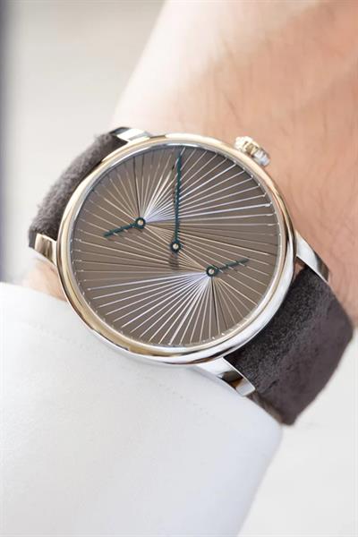 Le Régulateur Louis Erard X Atelier Oï