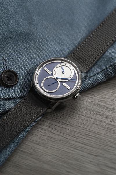Le Régulateur Louis Erard X Kudoke Light Blue