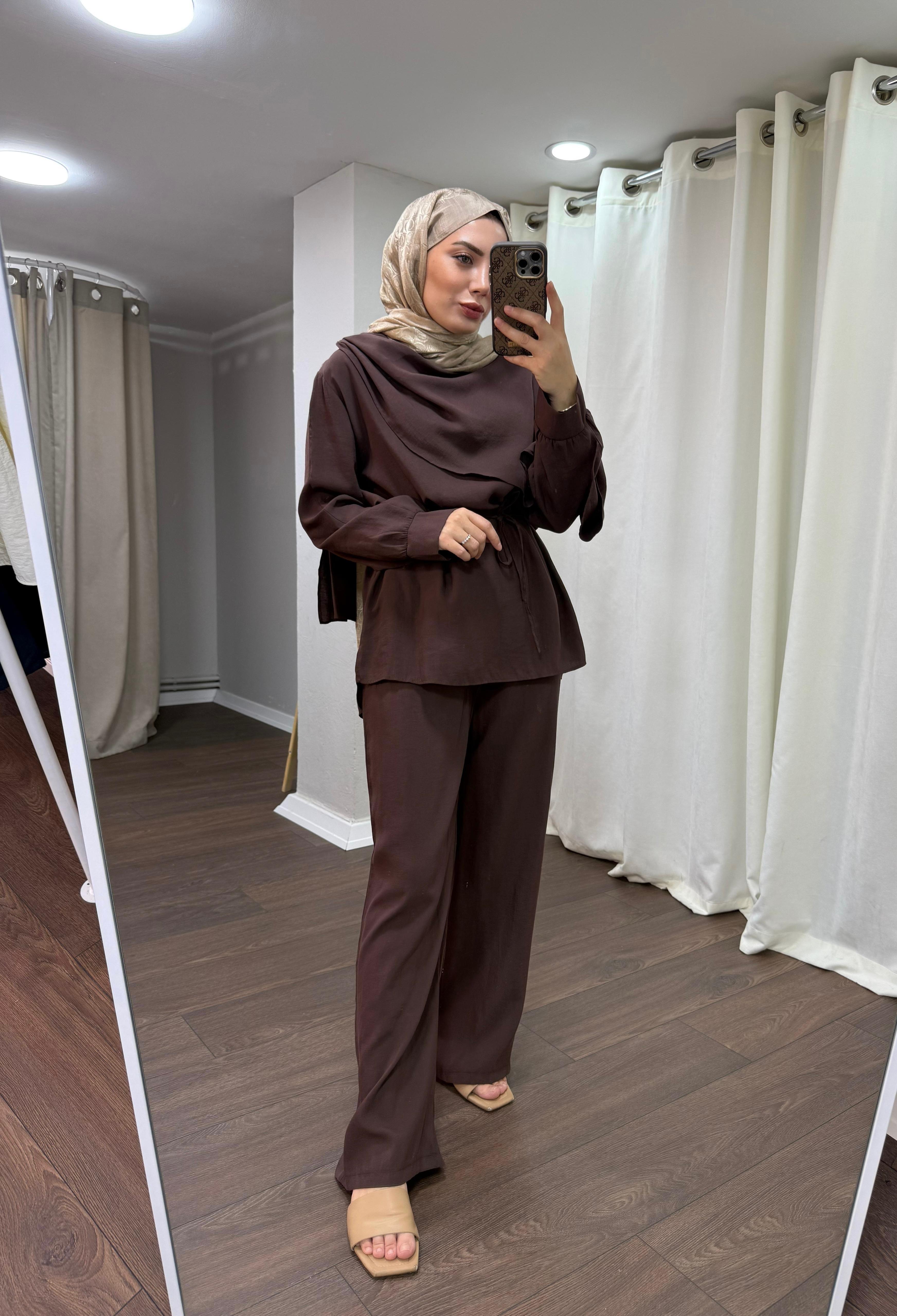 Kahverengi Şal Yaka Takım