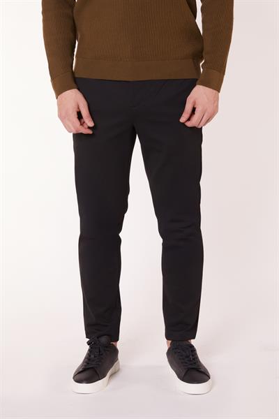 Erkek Beli Yarım Lastikli Arka Cep Fermuarlı Slim Fit Pantolon Siyah