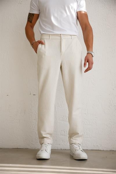 Erkek Esnek Dokulu Slim Fit Bej Pantolon