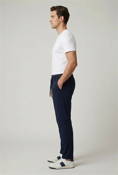 Erkek Lacivert Slim Fit Beli Yarım Lastikli Bağcıklı Yumuşak Tuşeli Jogger Pantolon