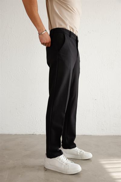 Erkek Rahat Kesim Siyah Pantolon