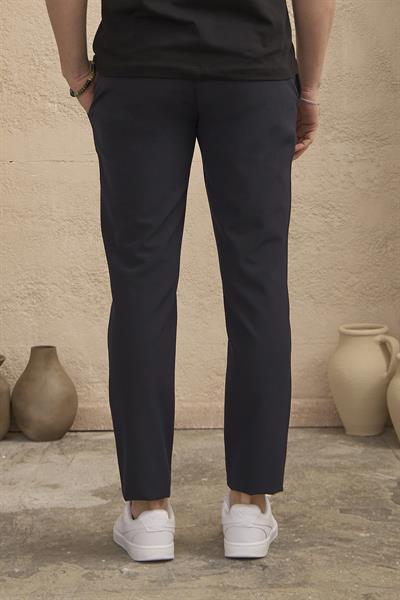 Erkek Slim Fit Beli Bağlamalı Dokulu Lacivert Pantolon