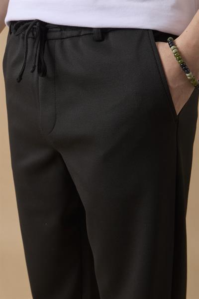 Erkek Slim Fit Orta Bel Siyah Pantolon