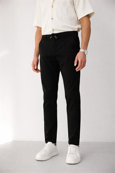 Erkek Yandan Cepli Bel Bağcıklı Fermuarlı Slim Fit Chino Siyah Pantolon