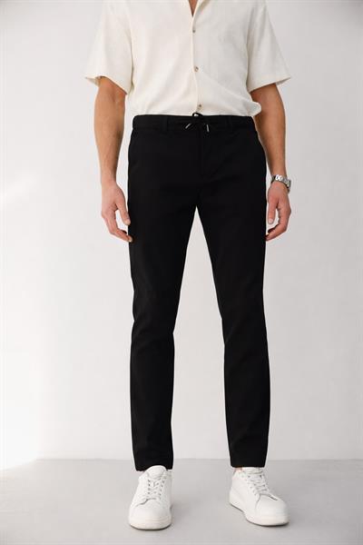 Erkek Yandan Cepli Bel Bağcıklı Fermuarlı Slim Fit Chino Siyah Pantolon