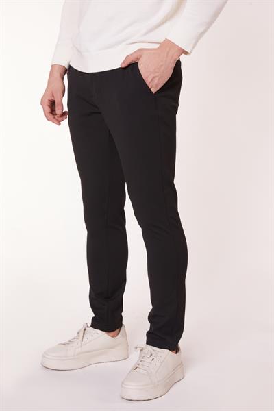 Erkek Yandan Cepli Bel Bağcıklı Fermuarlı Slim Fit Chino Siyah Pantolon