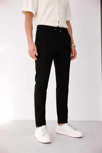 Erkek Yandan Cepli Bel Bağcıklı Fermuarlı Slim Fit Chino Siyah Pantolon