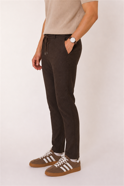 Erkek Yandan Cepli Bel Bağcıklı Slim Fit Chino Kahverengi Pantolon