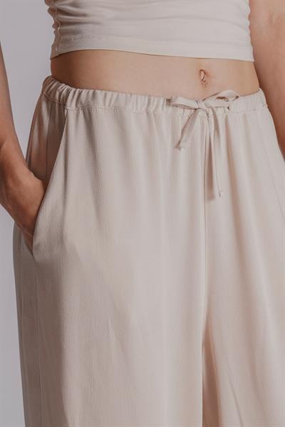 Kadın Yandan Cepli Beli Lastikli Relaxed Fit Pantolon Taş