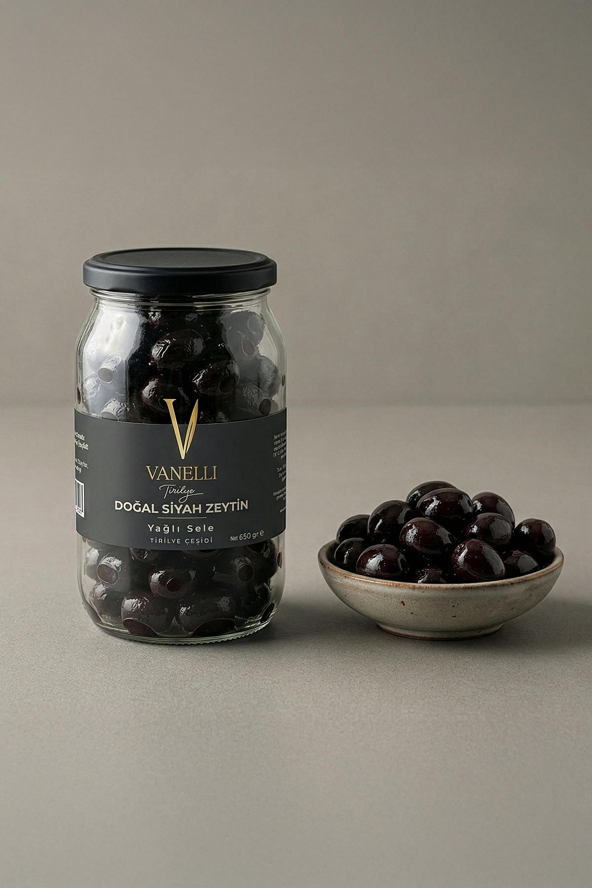 Doğal Siyah Sele Zeytin
