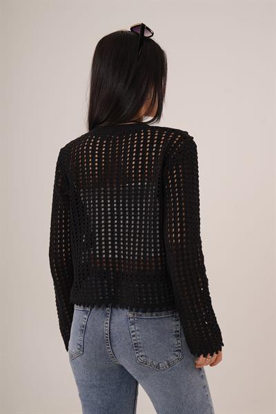 Ajurlu Düğmeli Siyah Hırka