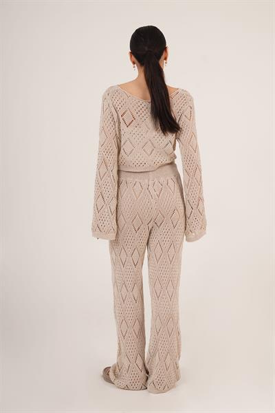 Ajurlu Örgü Model Bağlamalı Crop Pantolon Sütlü Kahve İkili Takım