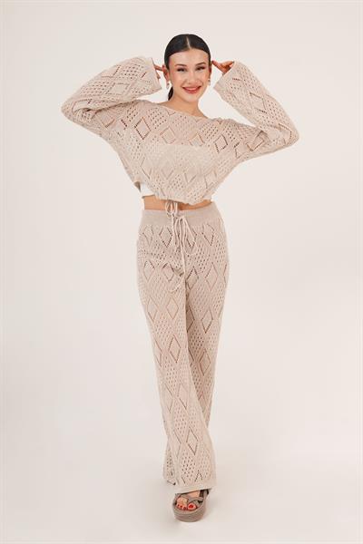 Ajurlu Örgü Model Bağlamalı Crop Pantolon Sütlü Kahve İkili Takım