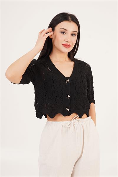 Ajurlu Fiyonk Düğmeli Siyah Crop Hırka