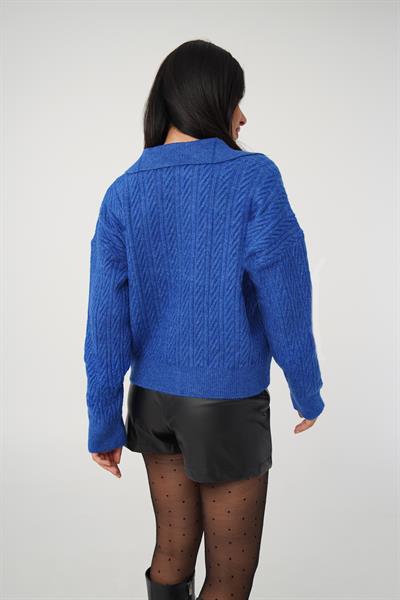 Apaş Yaka Saks Aran Örgü Triko Kazak