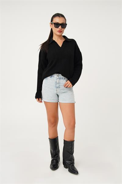 Apaş Yaka Siyah Aran Örgü Triko Kazak