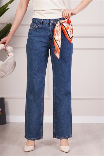 Yüksek Bel Nakış Detaylı Geniş Paça Kot Pantolon