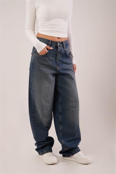 Arka Kemer Detay Yıkamalı Denim Pantolon