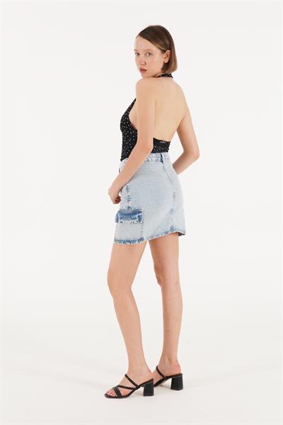 Puantiyeli Boyundan Bağlamalı Siyah Bluz