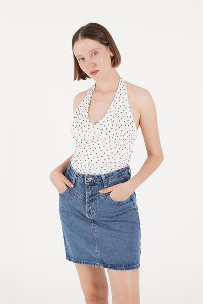 Puantiyeli Boyundan Bağlamalı Beyaz Bluz