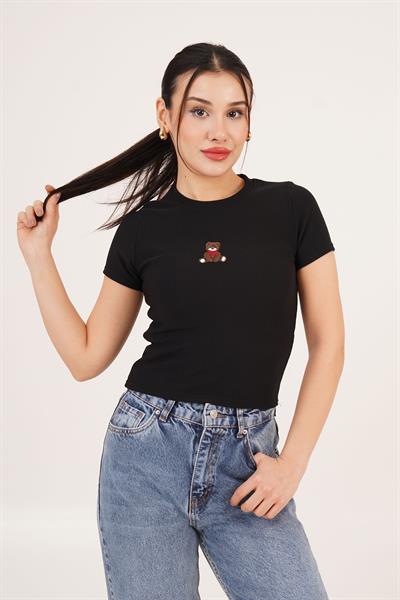 Ayıcık Nakışlı Siyah Fitilli Basic Tişört	