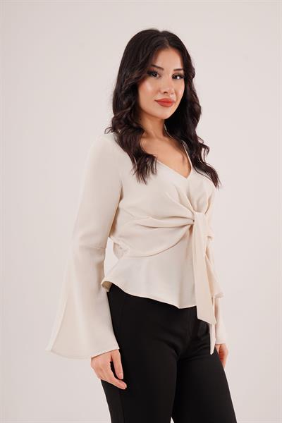 Bağlamalı V Yaka Volanlı Bej Bluz