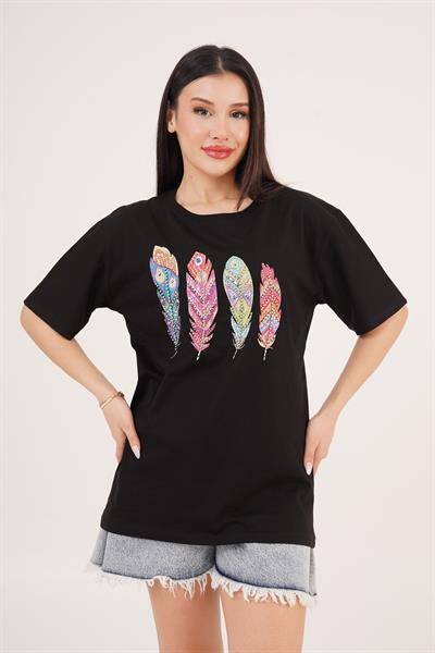 Renkli Kuş Tüyü Desen ve Taş İşlemeli Siyah Tişört