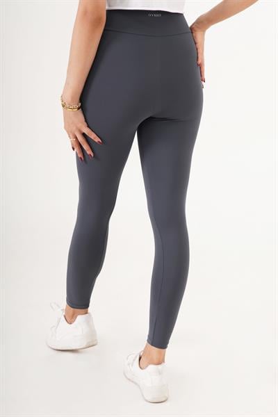 Basic Vücudu Saran Antrasit Spor Tayt