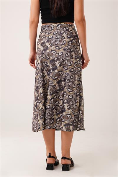 Batik Desenli Midi Boy Saten Etek