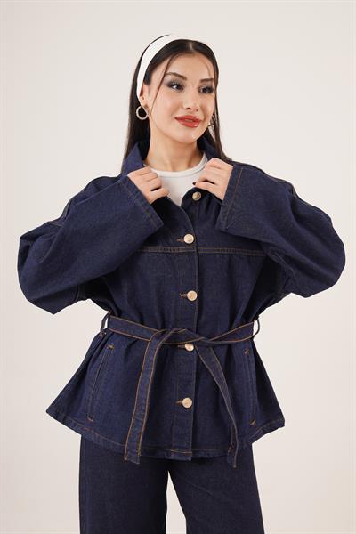 Bel Kuşaklı Cepli Düğme Detaylı Kot Ceket