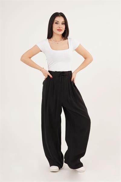 Belden Bağlama Detaylı Geniş Paça Siyah Pantolon