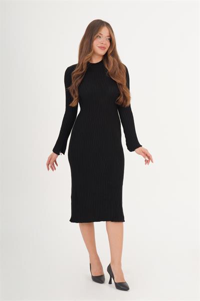 Belden Oturtmalı Uzun Siyah Triko Elbise