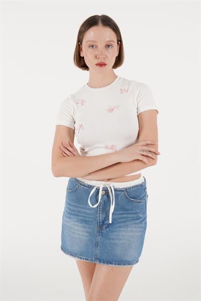 Beli Bağcıklı Mini Kot Etek