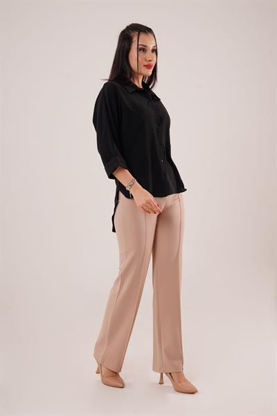 Bileği Katlamalı Arkası Uzun Siyah Gömlek