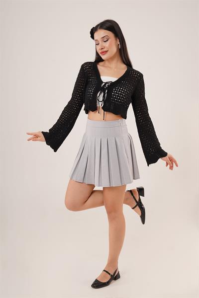 Ön Bağlamalı Ajurlu Crop Siyah Hırka