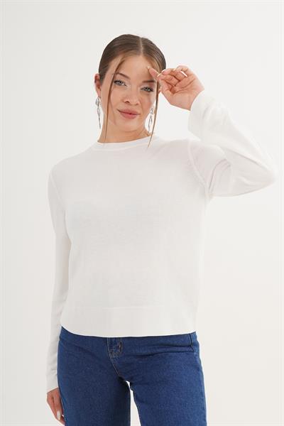 Bisiklet Yaka Basic İnce Beyaz Triko Kazak