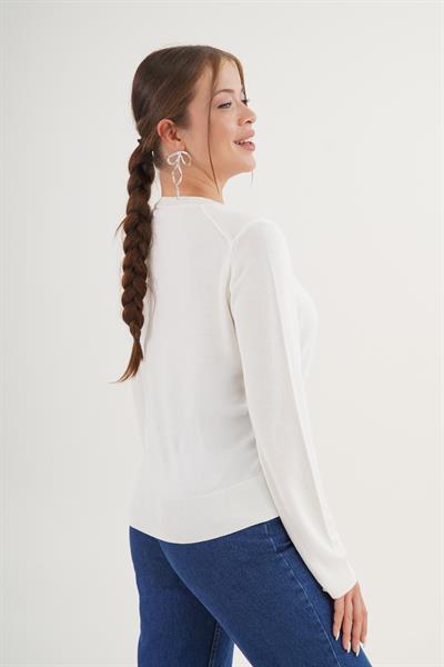 Bisiklet Yaka Basic İnce Beyaz Triko Kazak