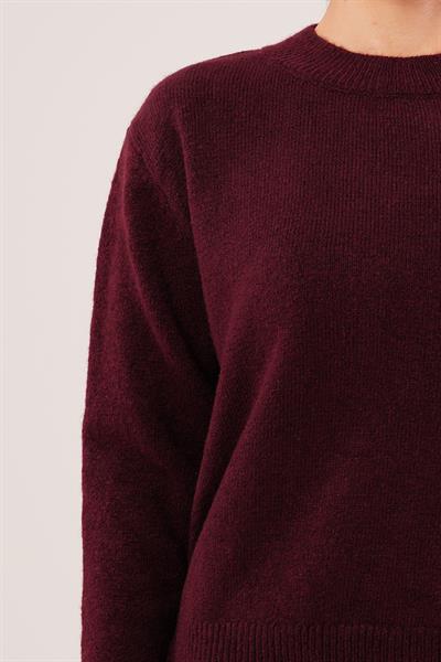 Bisiklet Yaka Düz Model Bordo Triko Kazak